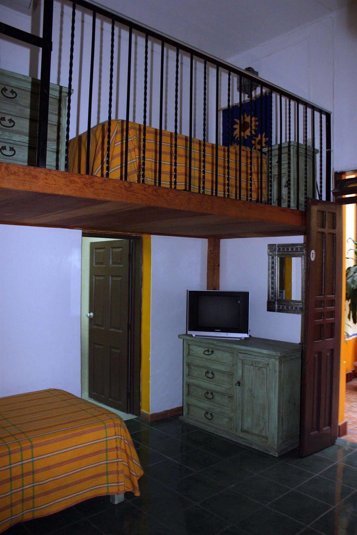 Casa Vilasanta Guadalajara Esterno foto