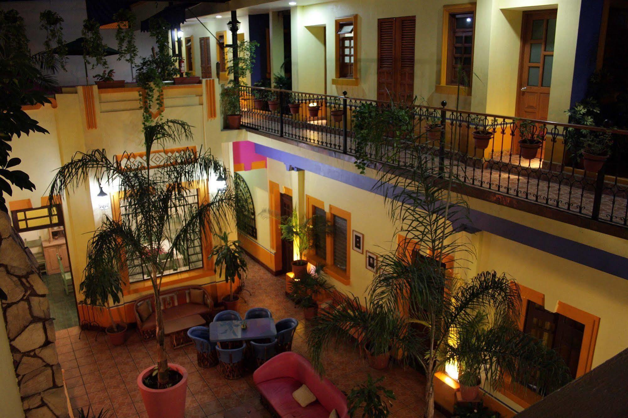 Casa Vilasanta Guadalajara Esterno foto